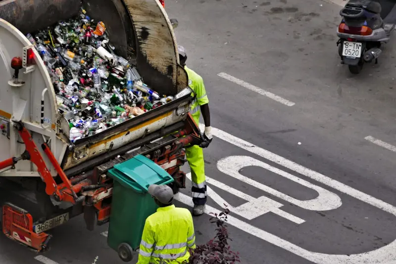 Circular Maintenance: Waste-to-Resource Upkeep for Modern Properties