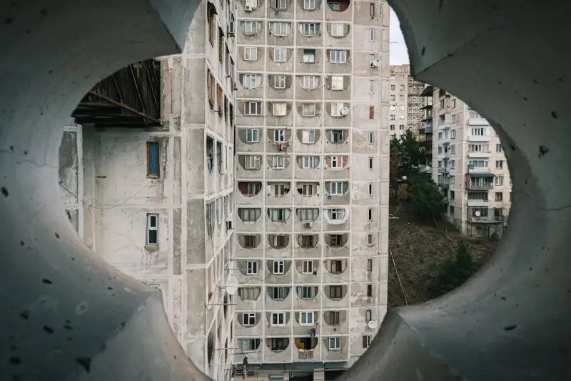 Concrete Reimagined: From Brutalism to Biophilic Brilliance