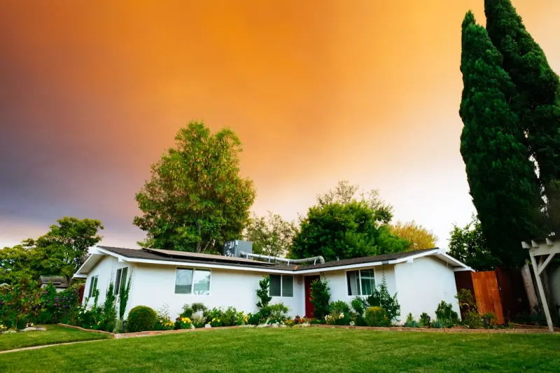 Creating a Weather‑Resistant Home: Landscape, Ventilation, and Smart Systems