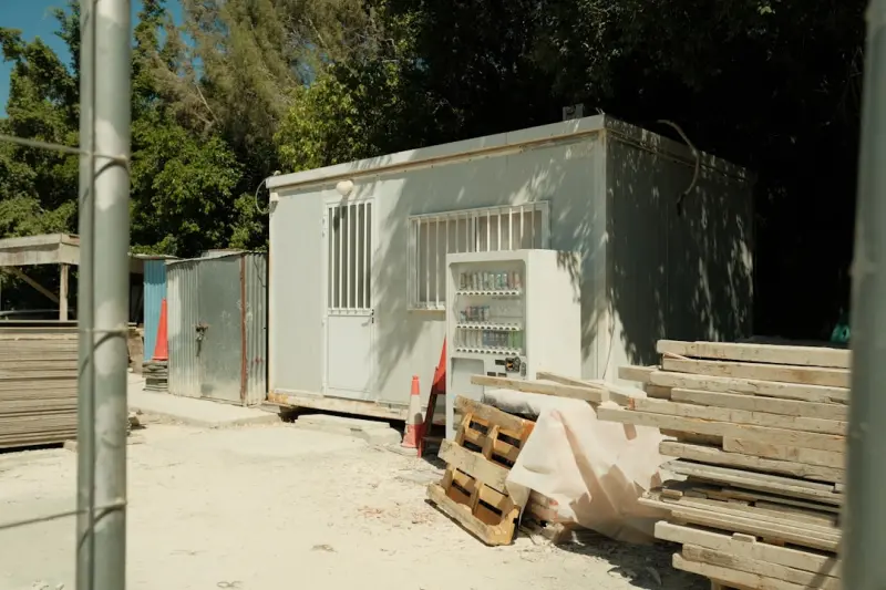 Building a Mobile Modular Workshop: Scaling Your Handyman Business on the Go