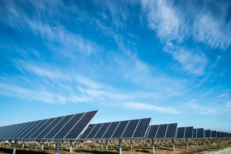Solar Power for the Edge: Transforming Resilience and Performance