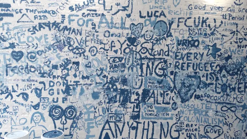 The Rise of Smart Wallpaper: Walls That Learn, Breathe, and React