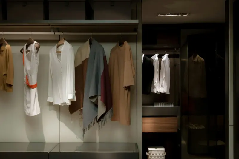 Smart Closet Design: Adaptive, Sustainable, and Data‑Driven Storage Solutions