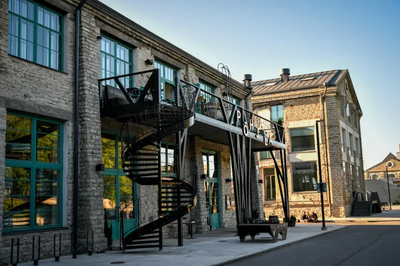 Adaptive Reuse: Turning Legacy Buildings into Future‑Ready Commercial Spaces
