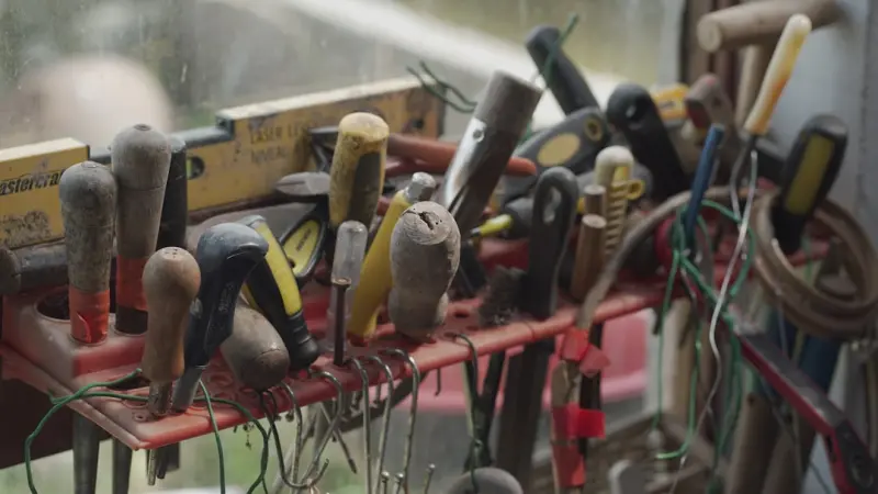 Mastering One-Tool DIY Home Repairs: A Minimalist’s Guide