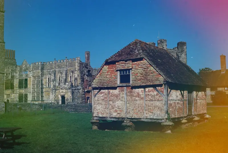 Warmth Beneath the Past: Retrofitting Historic Buildings with Underfloor Heating
