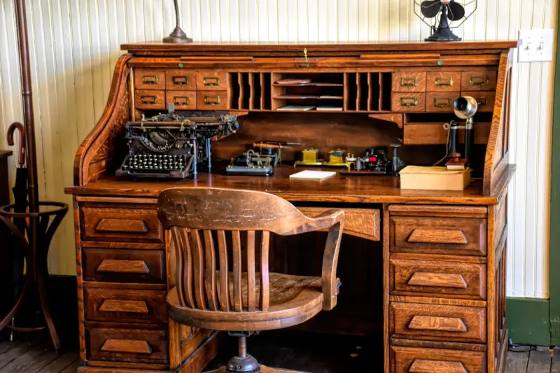When Vintage Desks Get a Tech Makeover: Merging Heritage Craft with Modern Function