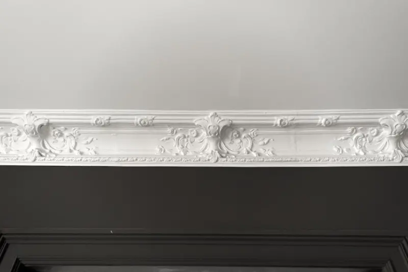Reviving Historic Crown Molding: A Hands‑On Guide to Authentic Home Restoration