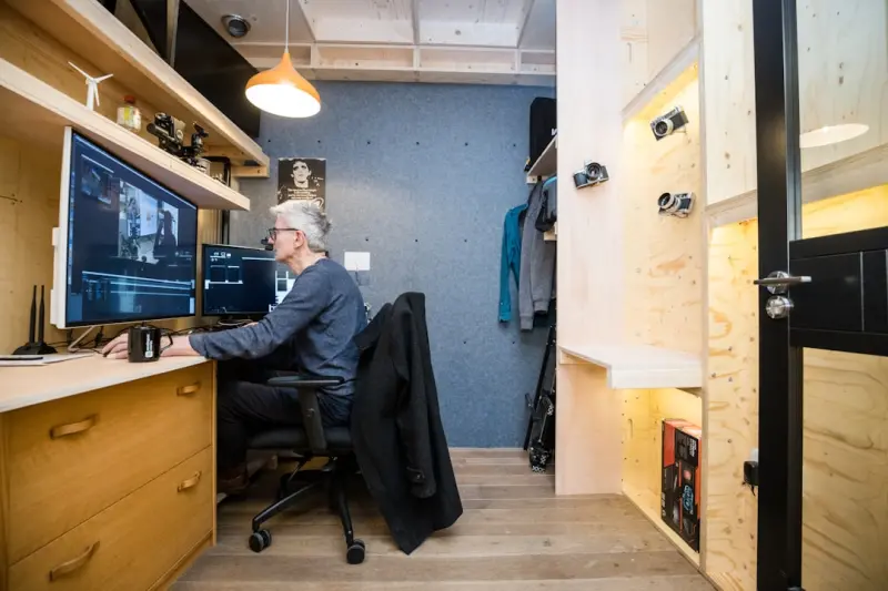 Intelligent Closet Systems: Turning Office Storage into a Strategic Asset