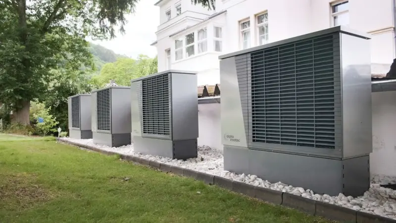 Masonry’s Quiet Revolution: Harnessing Thermal Mass and Modern Fabrication