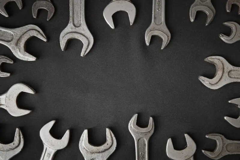 Everyday Tools That Turn Small Repairs into Big Savings