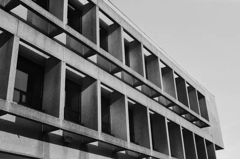Carbon‑Negative Concrete: Buildings as Climate Heroes