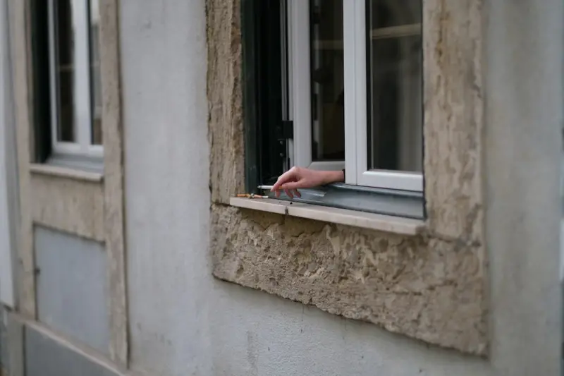 Sealing Drafty Windows and Doors: A Hands‑On DIY Blueprint